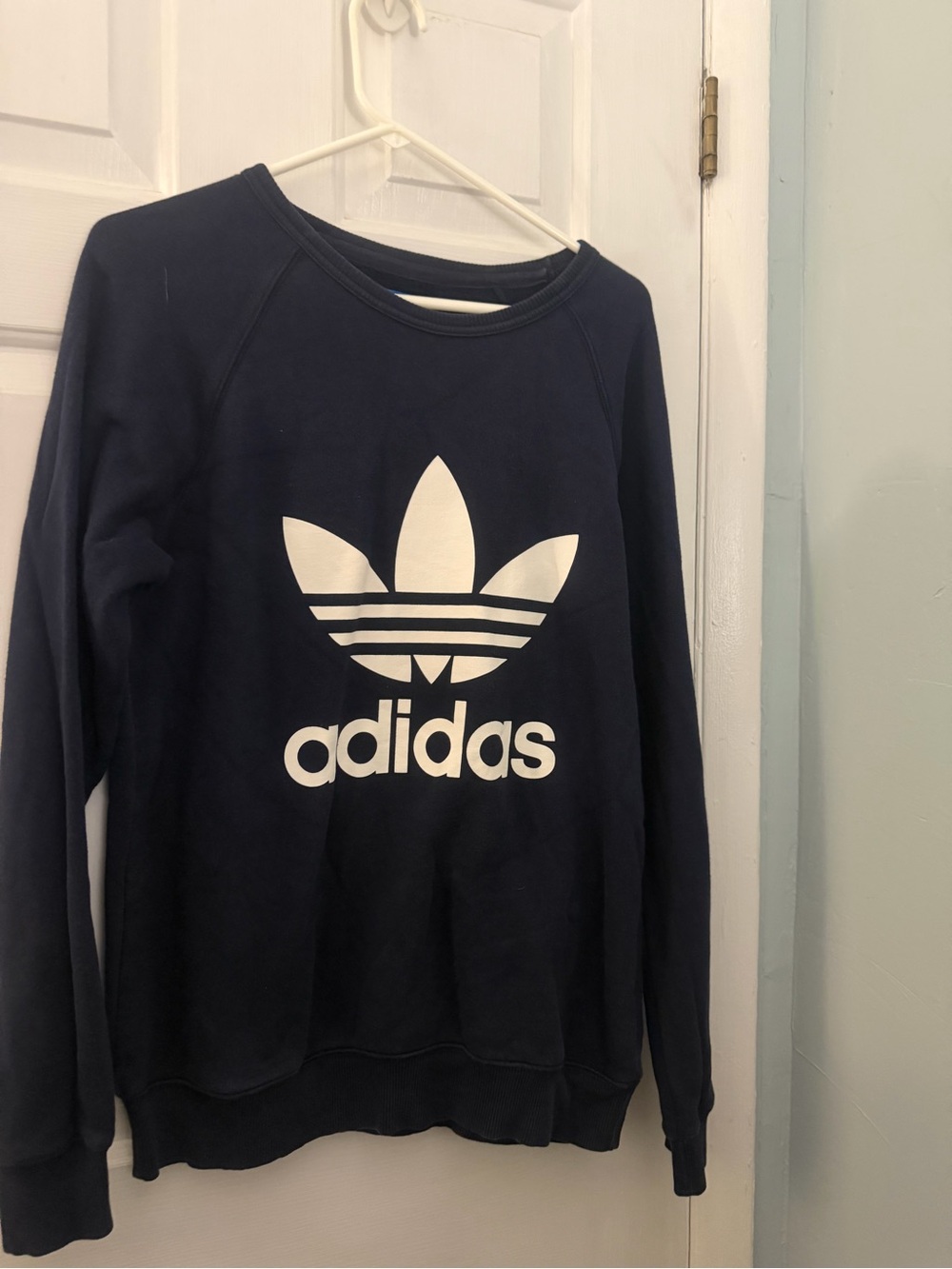 Adidas Originals Trefoil Navy Blue Crewneck Sweatshirt Women’s Medium